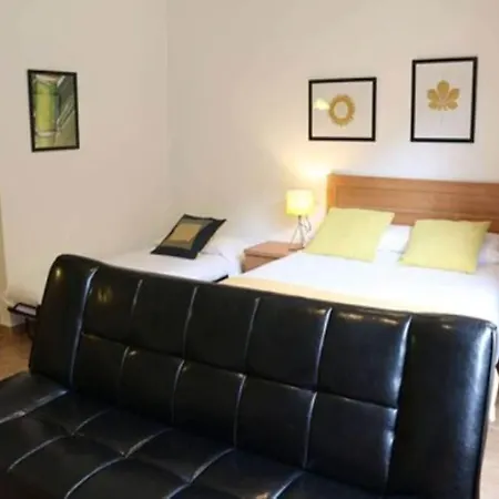 Apartamentos Turisticos Cancelas By Bossh Hotels * Santiago de Compostela
