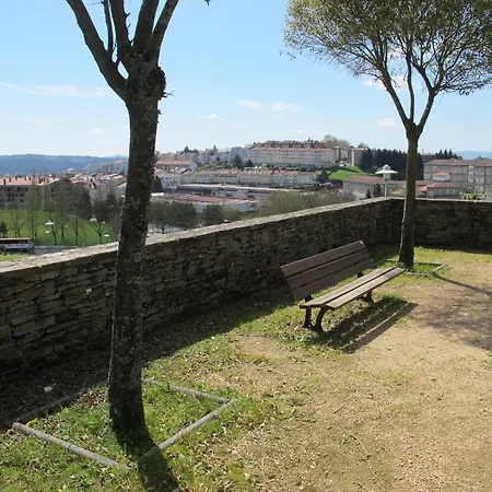 Apartamentos Turisticos Cancelas By Bossh Hotels * Santiago de Compostela